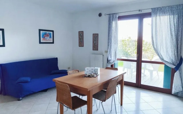 Comfortable Flat With Patio and Pool
