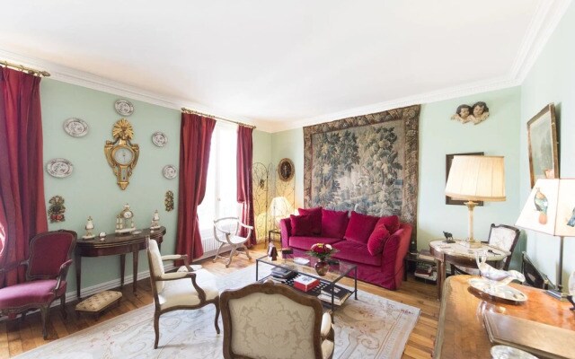 Antique French Splendour