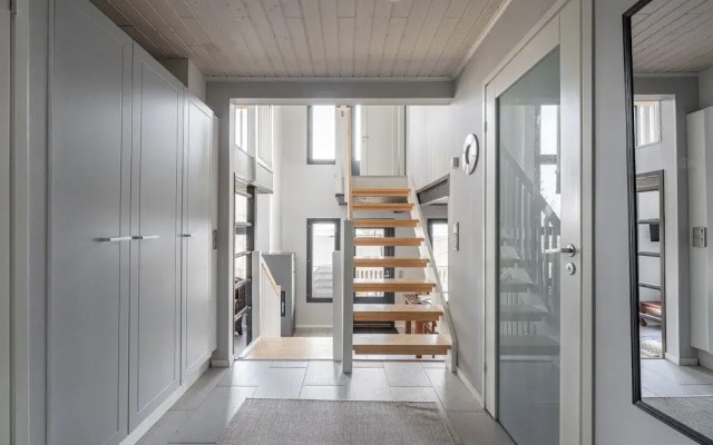 Spacious 2BR Cabin at Riihivuori Peak