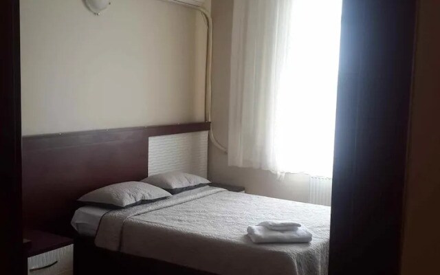Deniz Otel