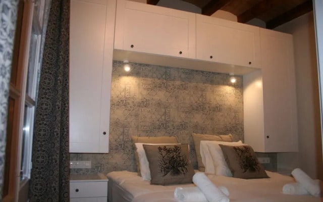 Avenida Apartments Blasco de Garay