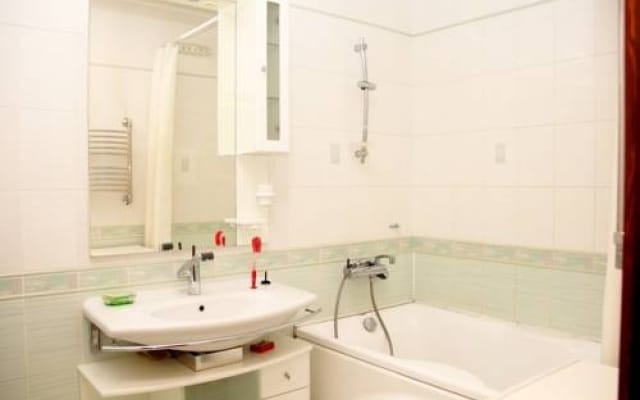 Lux35 Apartment Metallurgov 13A