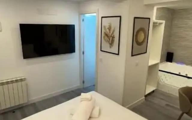 jacuzzi rooms