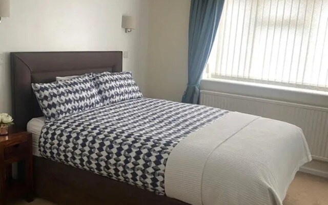 Glendale close - Huku Kwetu - 4 Bedroom