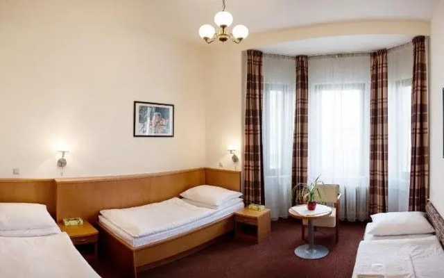 Best Western Grand