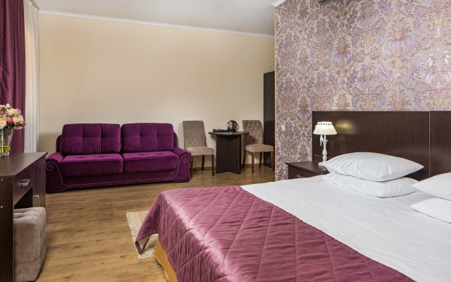 Магнолия Kompass Hotels