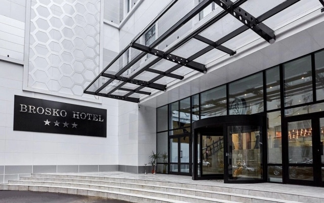 Hotel 99 on Noviy Arbat