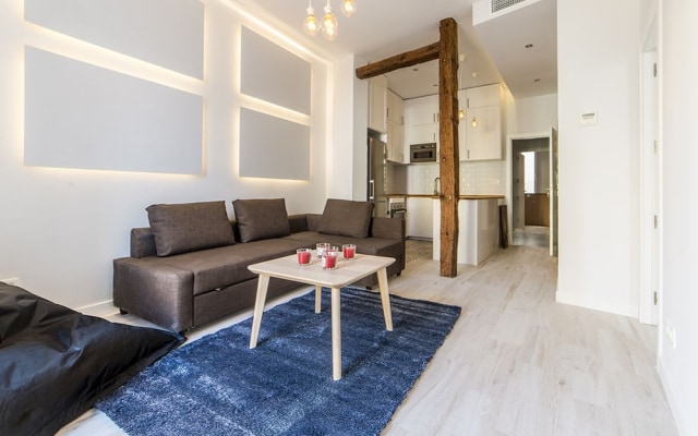 Brand new apartment next to Puerta del Sol