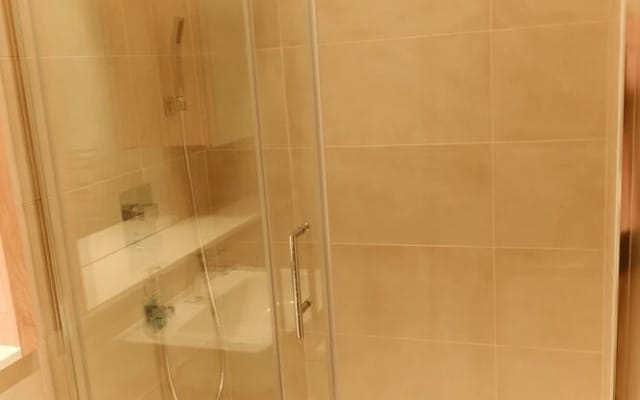 Greenwich West Apartments - Peymans