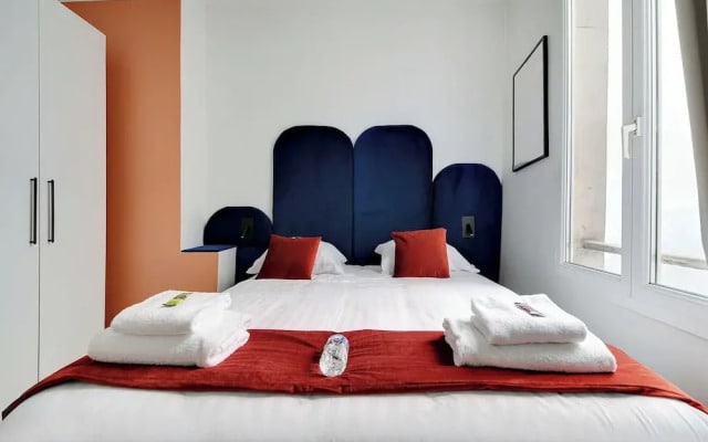 Modern Apartment - 1br/4p - Sacre-coeur
