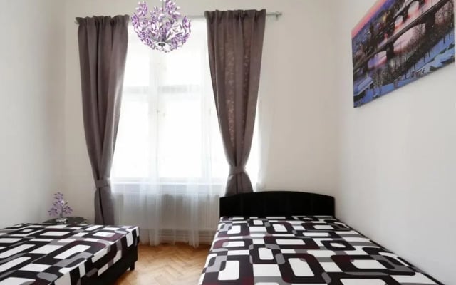 Apartment Pštrossova