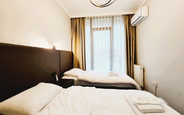 Mecidiyeköy Apart