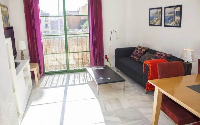 4 Seasons La Rosaleda Apartment