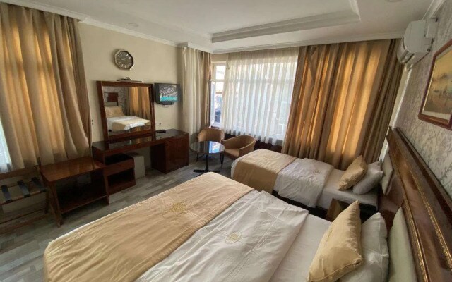 Elit Palace Hotel