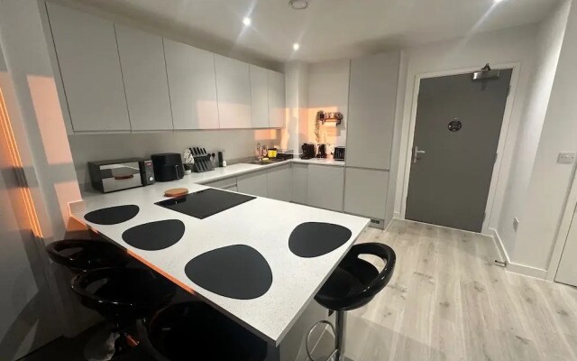 2 Bedroom Apartment - Sleeps 6