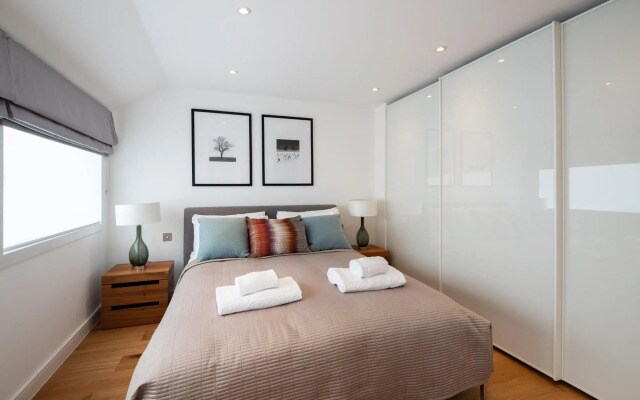 Trendy Queen s Park Home Close to Hampstead
