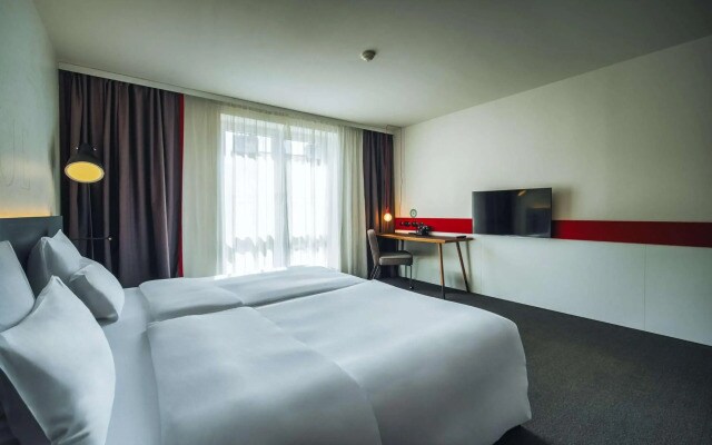 Hotel PULSE8