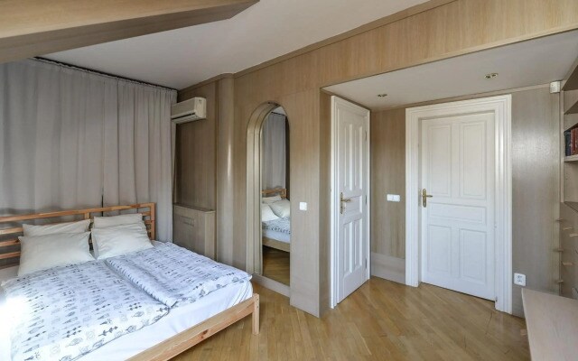 Panoramic Loft