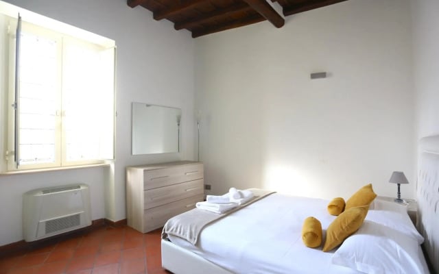 Benedetta 22 - Trastevere