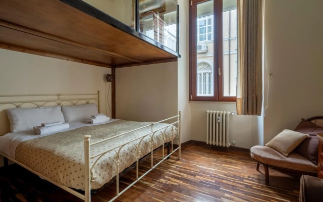 Rhona's Apartment
