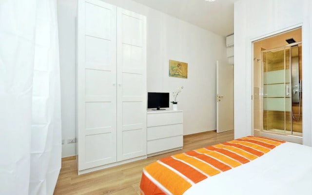 Cozy Domar - My Extra Home