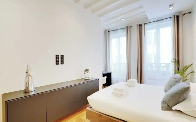 Stunning Apartment - 4br/8p - Mail