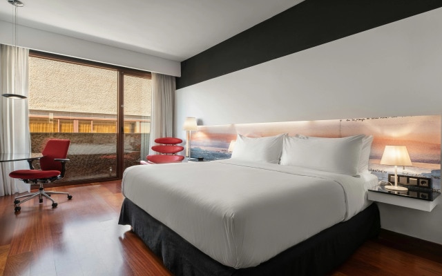 Hilton Madrid Airport