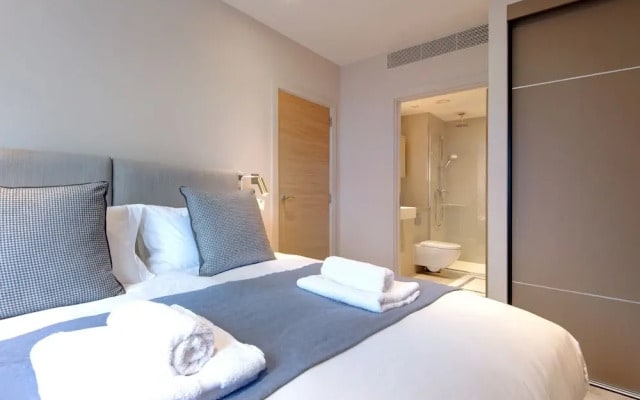 Deluxe Victoria Home close to Buckingham Palace
