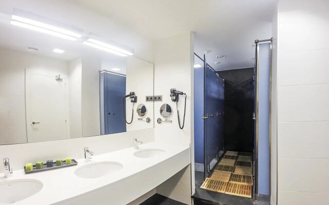 Room018BCN