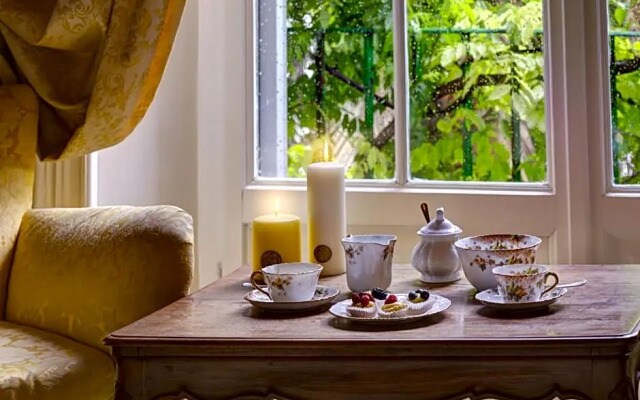 Episcopo Lipinsky Luxury Suites