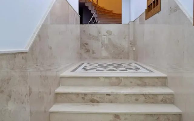 Tatavla Apartments