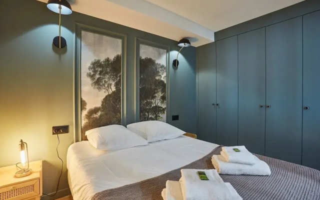 Sublime 3 Bedrooms Flat Center of Paris Montmartre