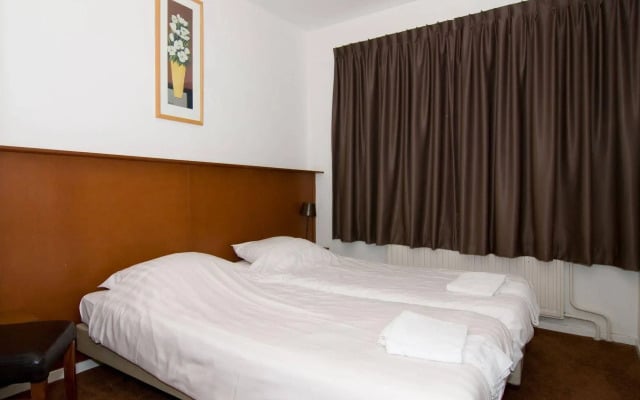 Hotel Café Restaurant Abina