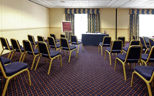 Wigan Oak Hotel