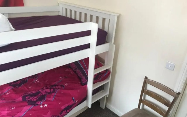 HOUSE shared, New Build 36 Nottingham 3bedrooms