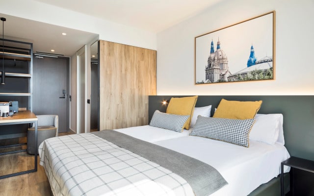Hotel Acta Voraport