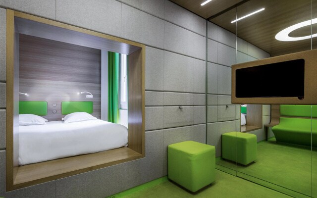 Hotel Odyssey