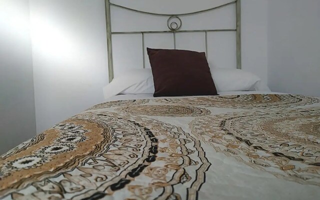 Comfortable Apartment Park Guell