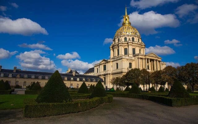 Отель Eiffel Turenne