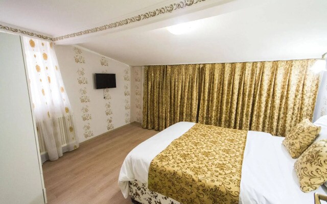 Ilya Suite