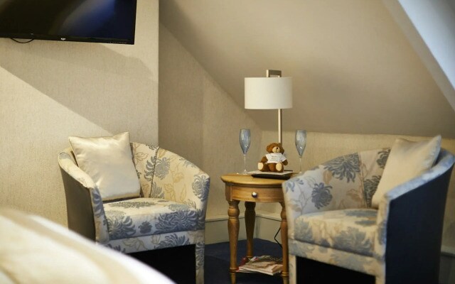Dean Court Hotel