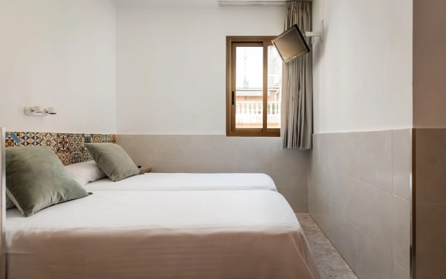 Hostal Baler