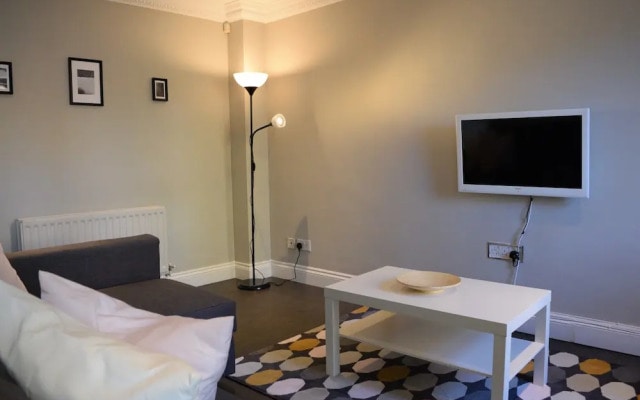 Beautiful Wimbledon 4 Bedroom Family Home