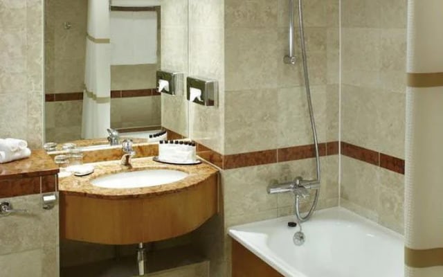 Delta Hotels By Marriott Waltham Abbey