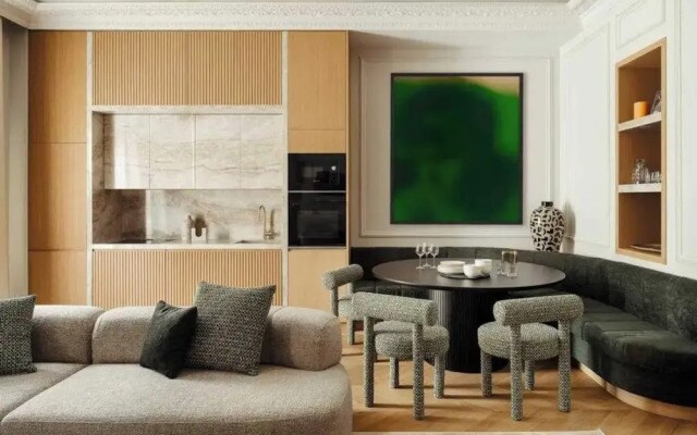 Luxurious & Newly Refurbished Apartment - Champs Elysees