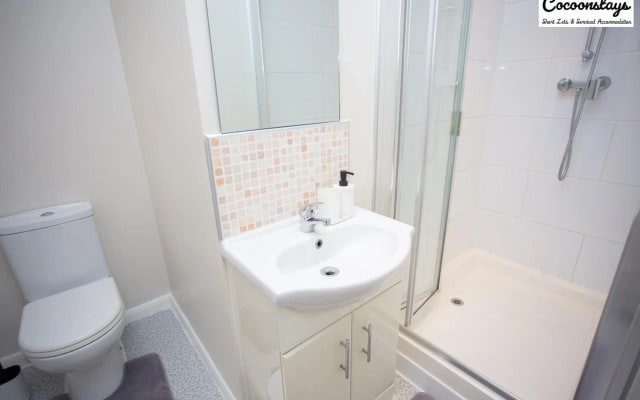 Cocooonstays Short Lets & Serviced Accommodation Hayes