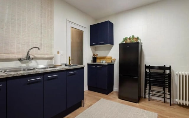 Central and Captivating 4 Bedroom by Placa Catalunya