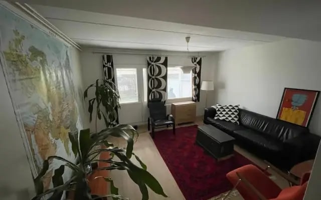 Stylish 2 bedroom city apartment