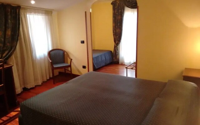 Hotel Maximus