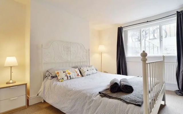 The Camden Town Retreat - Stylish 1bdr Apartment With Garden